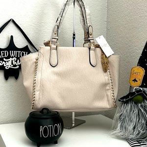 Jessica Simpson Camile Satchel in color Gardenia 🪶